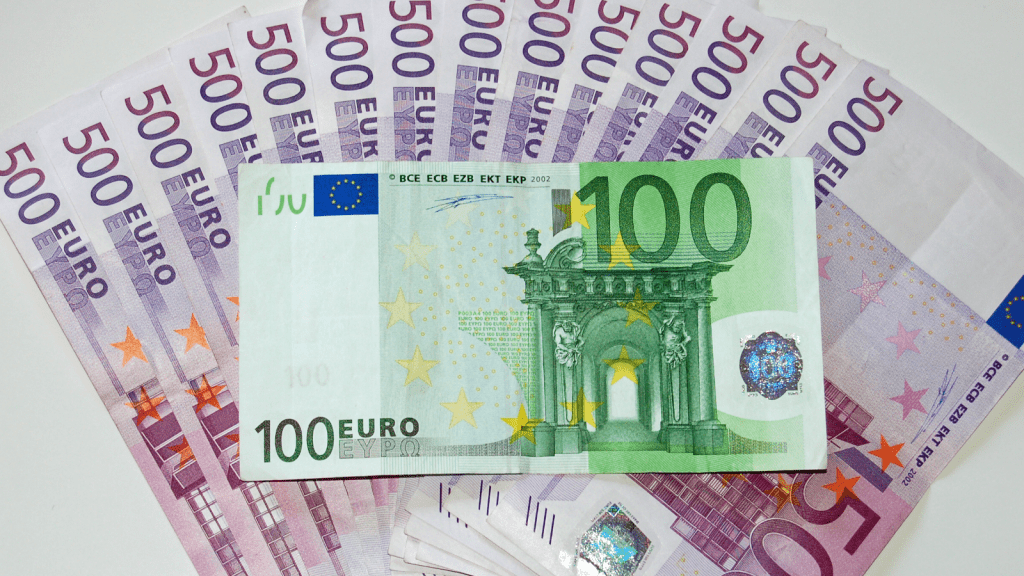 Das aktuelle Bild hat keinen Alternativtext. Der Dateiname ist: 500-Euros.png