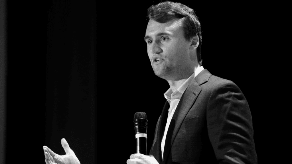 Das aktuelle Bild hat keinen Alternativtext. Der Dateiname ist: Charlie-Kirk-2.png