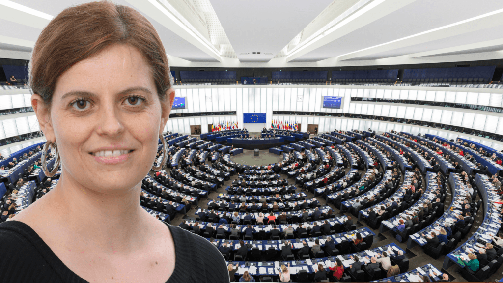 Das aktuelle Bild hat keinen Alternativtext. Der Dateiname ist: Ilaria-Salis.png