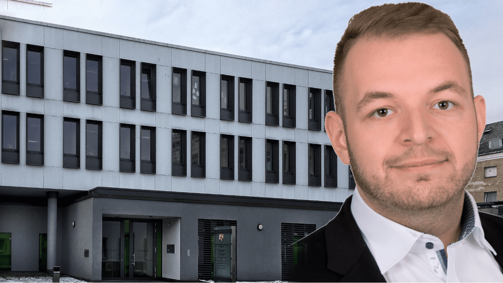 Das aktuelle Bild hat keinen Alternativtext. Der Dateiname ist: Lohr.png