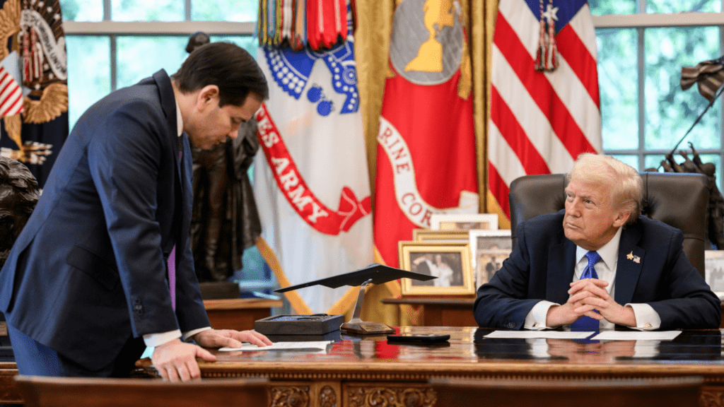 Das aktuelle Bild hat keinen Alternativtext. Der Dateiname ist: Trump-Rubio.png